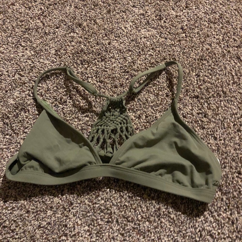 Ripcurl army green top